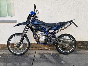 YAMAHA WR 125R