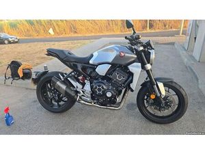 HONDA CB1000R