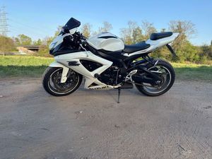 SUZUKI GSX R