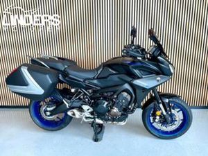 YAMAHA TRACER 900 + GIVI KOFFERSET (BJ 2018) — MOTOREN | YAMAHA — MARKTPLAATS