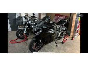 HONDA SC59 FIREBLADDE WENIG KM BLACK