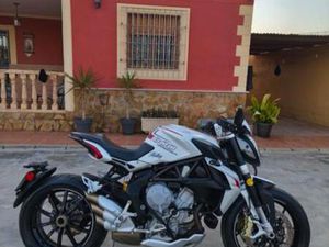 MV AGUSTA - DRAGSTER 800