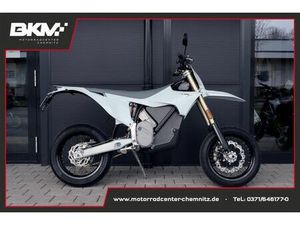 STARK VARG SM +TESTEN++STARK EX, MX UND SM+LEASING++