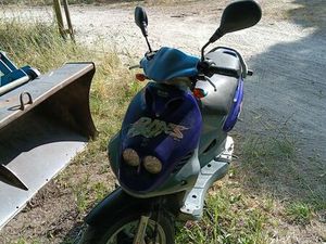 SCOOTER 2T 50 CC PMX 2003 VIANA DO CASTELO (SANTA MARIA MAIOR E MONSERRATE) E MEADELA