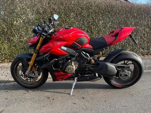 DUCATI STREETFIGHTER V4S