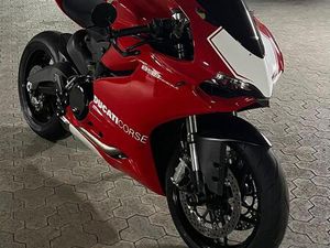 DUCATI PANIGALE 899 / 2014 / 9100KM