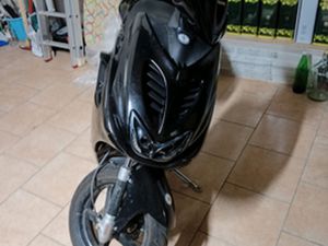 SCOOTER YAMAHA AEROX