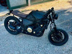 YAMAHA FZ 750 CUSTOM CAFE RACER ANNO 1985