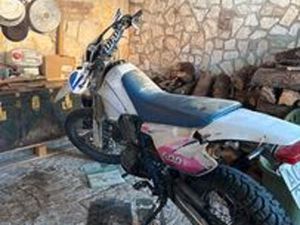 YAMAHA TT 600 BELGARDA 4GV