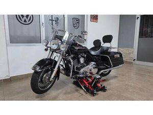 HARLEY-DAVIDSON HARLEY-DAVIDSON FLHR ROAD KING