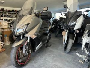 YAMAHA T-MAX ЛИЗИНГ