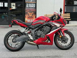 2023 HONDA CBR650R
