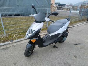 APRILIA LEONARDO 125