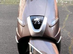 PEUGOT DJANGO 125 INJECTION ABS TOP