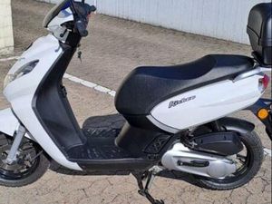 PEUGEOT ROLLER KISBEE 2024 | 1. HAND
