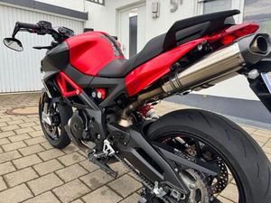APRILIA SHIVER 900 VIELE EXTRAS: AUSPUFF/SPIEGEL/HEBEL