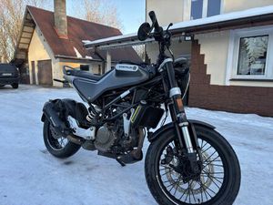 HUSQVARNA SVARTPILEN 125, 03/2022 ABS KAT B/A1 JAK KTM DUKE 125! RYGLICE