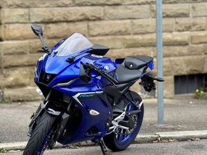 YAMAHA R125