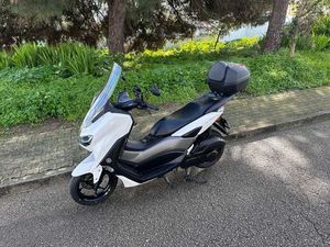 YAMAHA NMAX 125 (ANO 2024) - 5.500 KM - BRANCA - NOVÍSSIMA AMORA