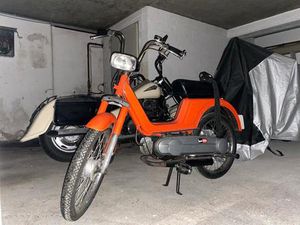 PIAGGIO VESPA MOPED 45KM/H // BOXER 2