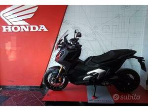 HONDA X-ADV 750 - KM 911 - ANNO 2024 - GARANZIA -