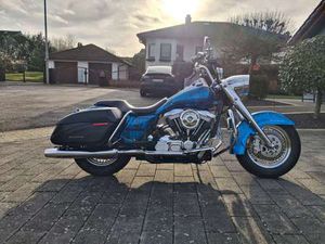 HARLEY-DAVIDSON ROAD KING