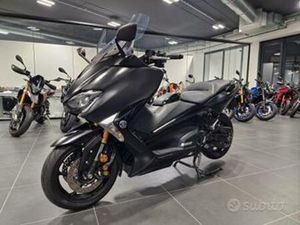 YAMAHA T-MAX 530 DX (TECH MAX) 2019