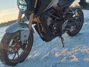 HONDA CB125R NEOSPORTCAFE KRUSZEW