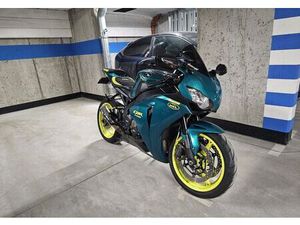 HONDA CBR 1000RR FIREBLADE RUMIA