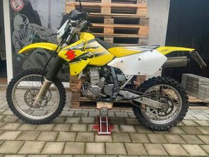SUZUKI DRZ 400 E