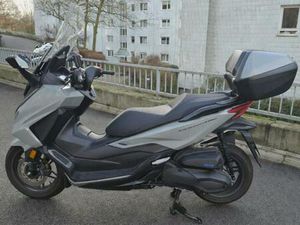 HONDA FORZA 350 | 2.977 KM |ORIGINAL HONDA TOPCASE | HOHE SCHEIBE