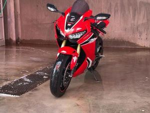 HONDA CBR 1000RR QUICKSHIFTER+BLIPPER