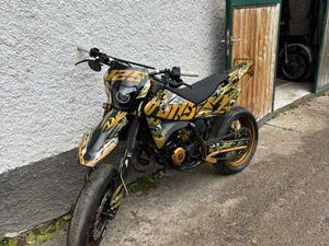 WR 125 SUPERMOTO