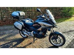 HONDA NC750X DCT ABS 2017 TRAVEL EDITION 2E EIG. — MOTOREN | HONDA — MARKTPLAATS