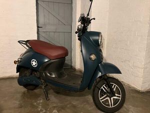 UNU CLASSIC 50ER REBEL 2KW E-SCOOTER