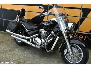 SUZUKI INTRUDER