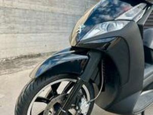 PEUGEOT GEOPOLIS 400 RS