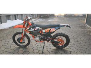 450 CCM ENDURO NEU PROCIDA ÄHNLICH WIE KTM ODER HUSQVARNA