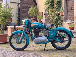 ROYAL ENFIELD BULLET 350 - KLASSIKER AUS ENGLAND, BAUJAHR 1964