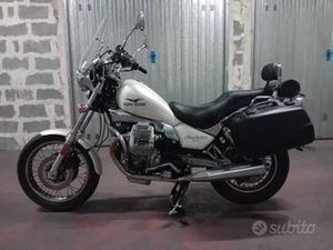 MOTO GUZZI NEVADA 750