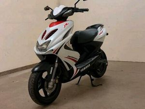 YAMAHA AEROX R 50 CCM ROLLER