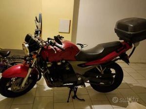 KAWASAKI ZR 7 - 2003