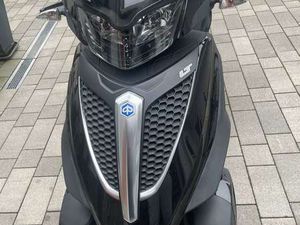 PIAGGIO MP3 YOURBAN