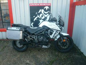 TRIUMPH TIGER 800 XR