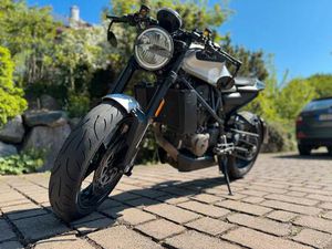 MOTORRAD ❤️ HUSQVARNA VITPILEN 701 / ABS TOP