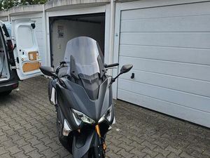 YAMAHA T-MAX 530 SX