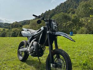 HUSQVARNA SM 125 2012