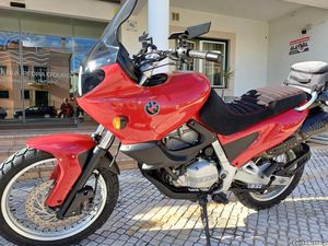 BMW F 650 TRANSFORMADA