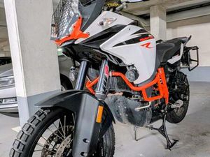 KTM 1090 ADVENTURE R