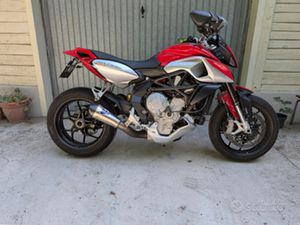 MV AGUSTA RIVALE 800